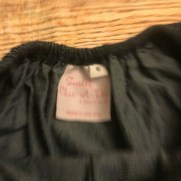 Sweet Chic-A-De Girl’s Dress Initial P 6 - Picture 5 of 7